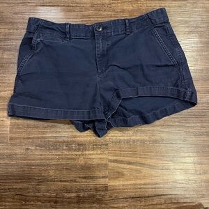 GAP Women's size 6 low rise Dark Blue Shorts